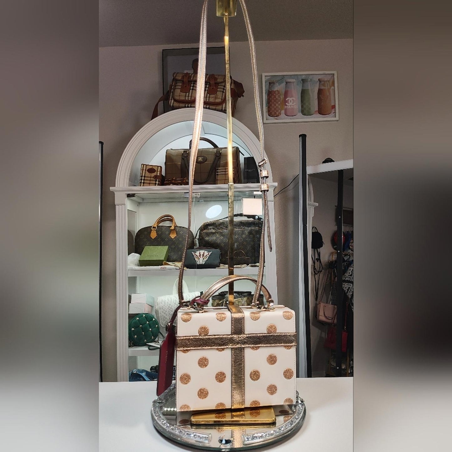Kate Spade New York Wrapping Party Gift Box Crossbody
