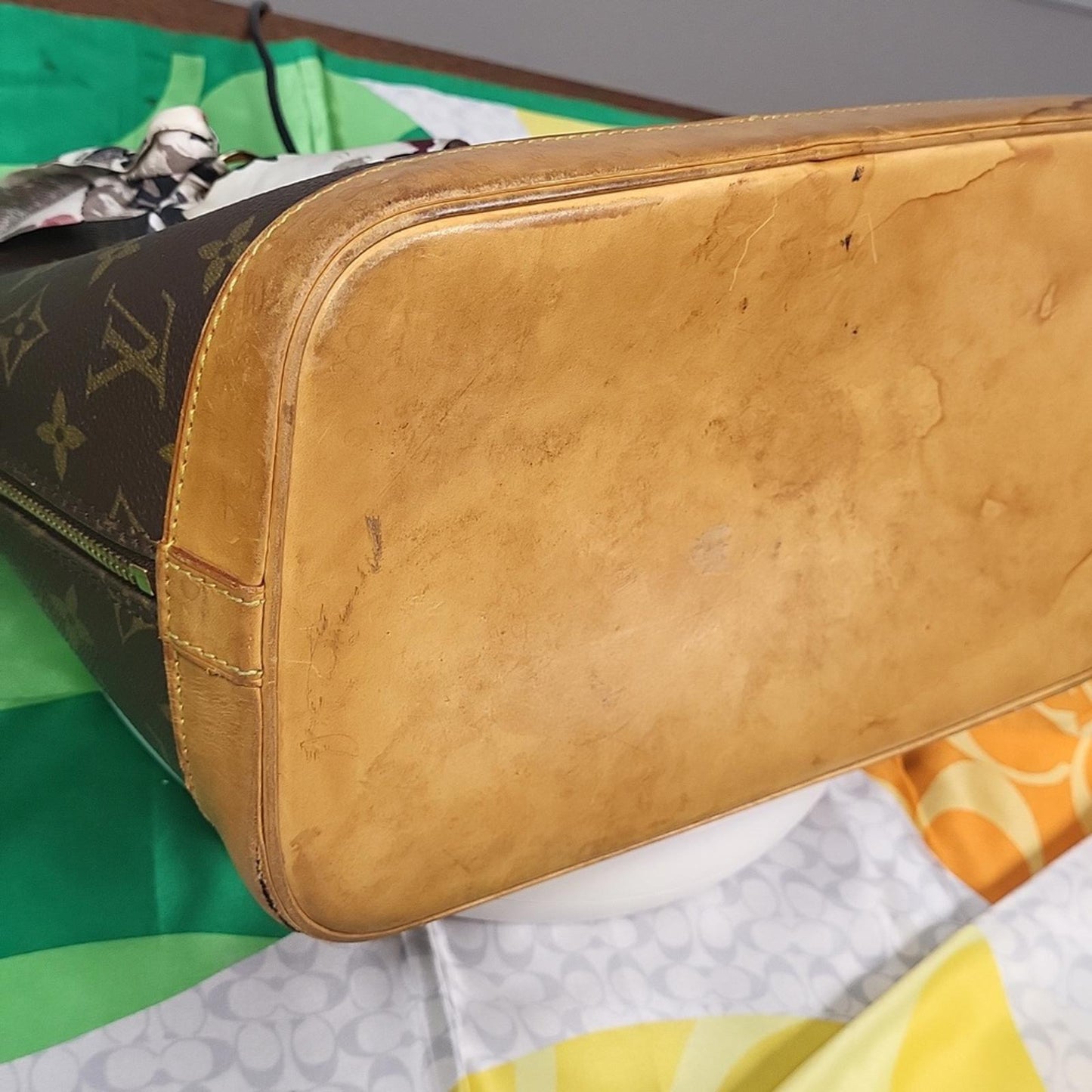 Louis Vuitton Vintage Alma Pm with