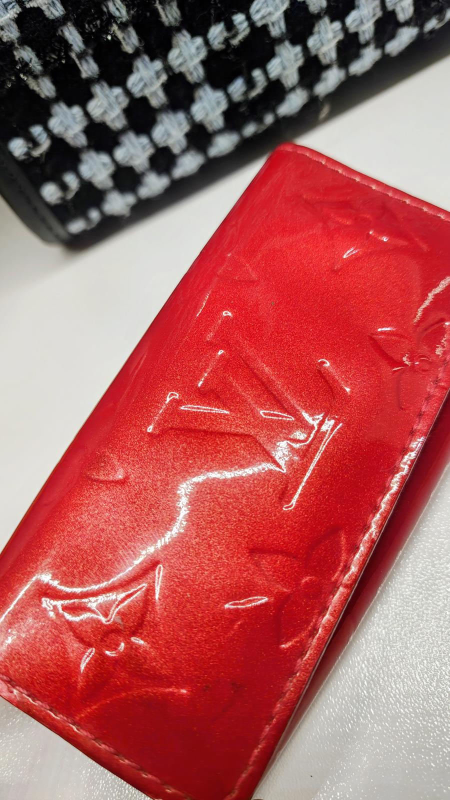 Louis Vuitton Red Patent Leather 4 Key ring holder Wallet