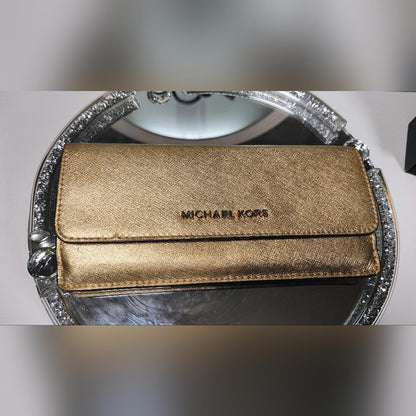 Michael Kors LOVE Jet Set Travel MD Carry All Black and Gold Tote Bag And Wallet