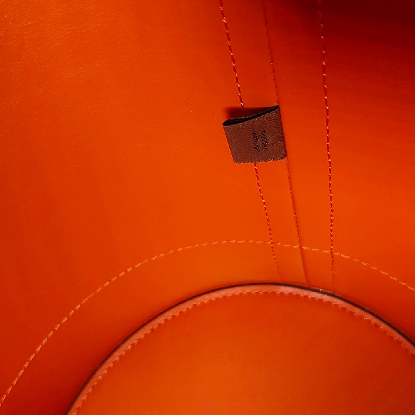 Coach Orange Pumpkin Bucket Bag (HALLOWEEN)